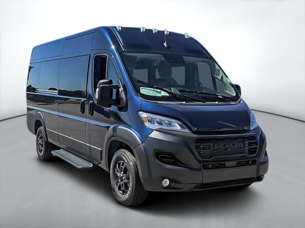 Ram ProMaster fourgon vitré 2025  usage à vendre