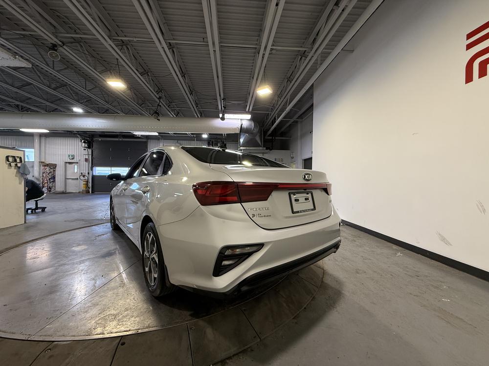 Kia Forte EX 2019 d&rsquo;occasion à vendre - 6