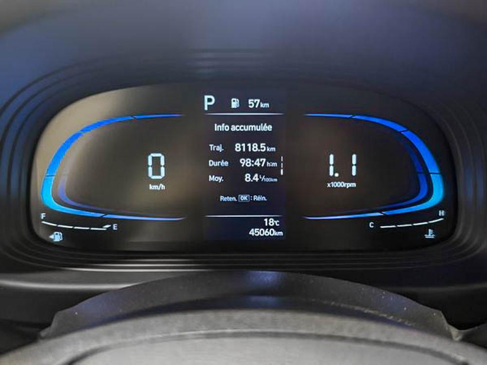Hyundai Venue ESSENTIAL 2024 d&rsquo;occasion à vendre - 23