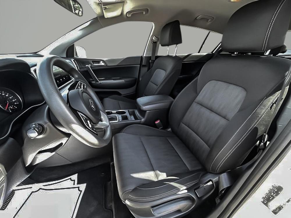 Kia Sportage LX 2021 d&rsquo;occasion à vendre - 13