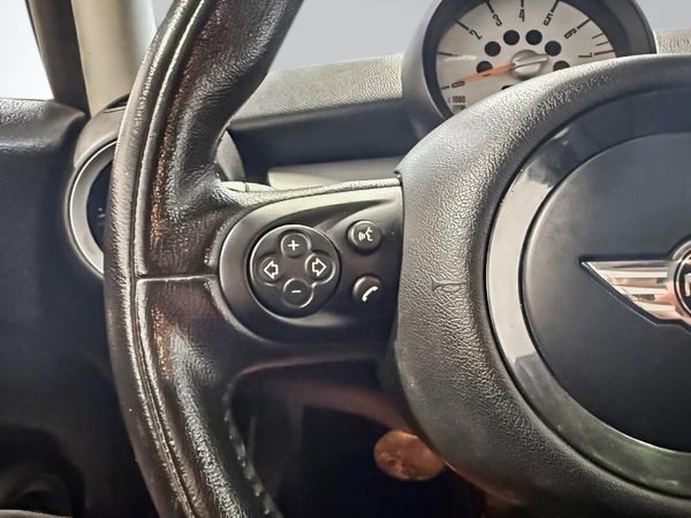 MINI Cooper toit rigide LUXURY 2012 d&rsquo;occasion à vendre - 18