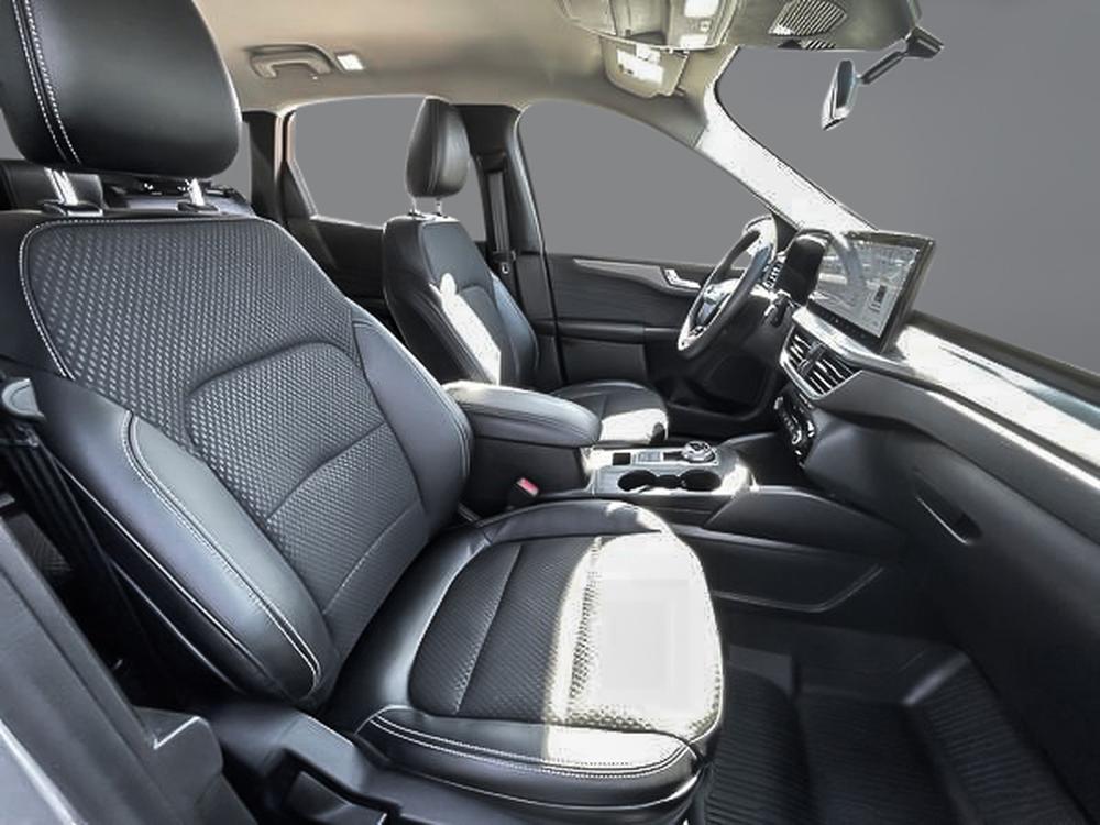 Ford Escape 2023 Gris usage à vendre Ford Escape 2023 Gris usage à vendre