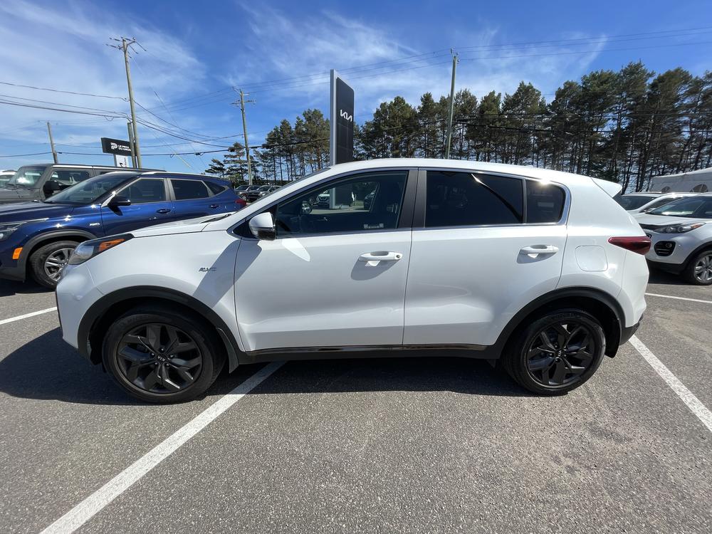 Kia Sportage 2021 Blanc usage à vendre Kia Sportage 2021 Blanc usage à vendre