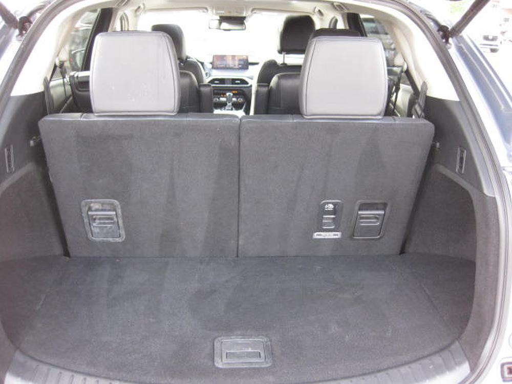 Mazda CX-9 GS 2022 d&rsquo;occasion à vendre - 23