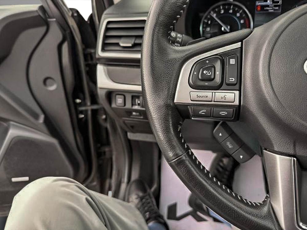 Subaru Forester LIMITED 2017 d&rsquo;occasion à vendre - 22