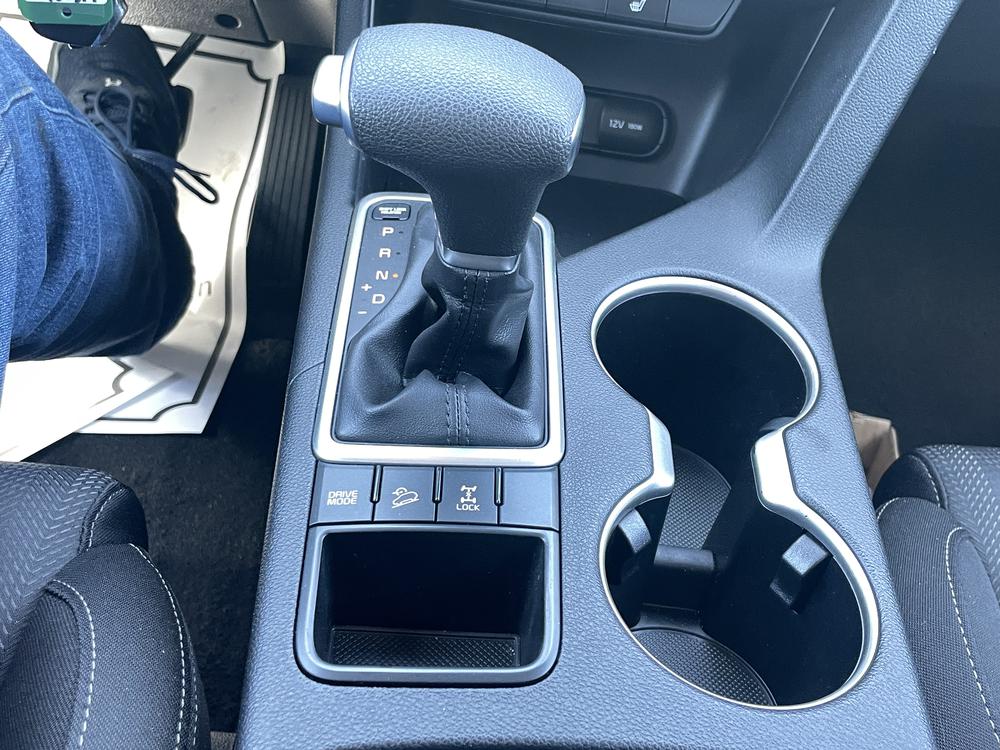 Kia Sportage 2021 Blanc usage à vendre Kia Sportage 2021 Blanc usage à vendre