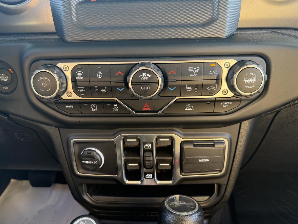 Jeep Gladiator SPORT S ALTITUDE 2023 d&rsquo;occasion à vendre - 26