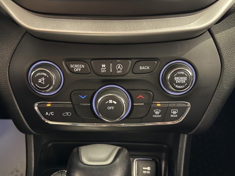 Jeep Cherokee 2017 Gris usage à vendre Jeep Cherokee 2017 Gris usage à vendre