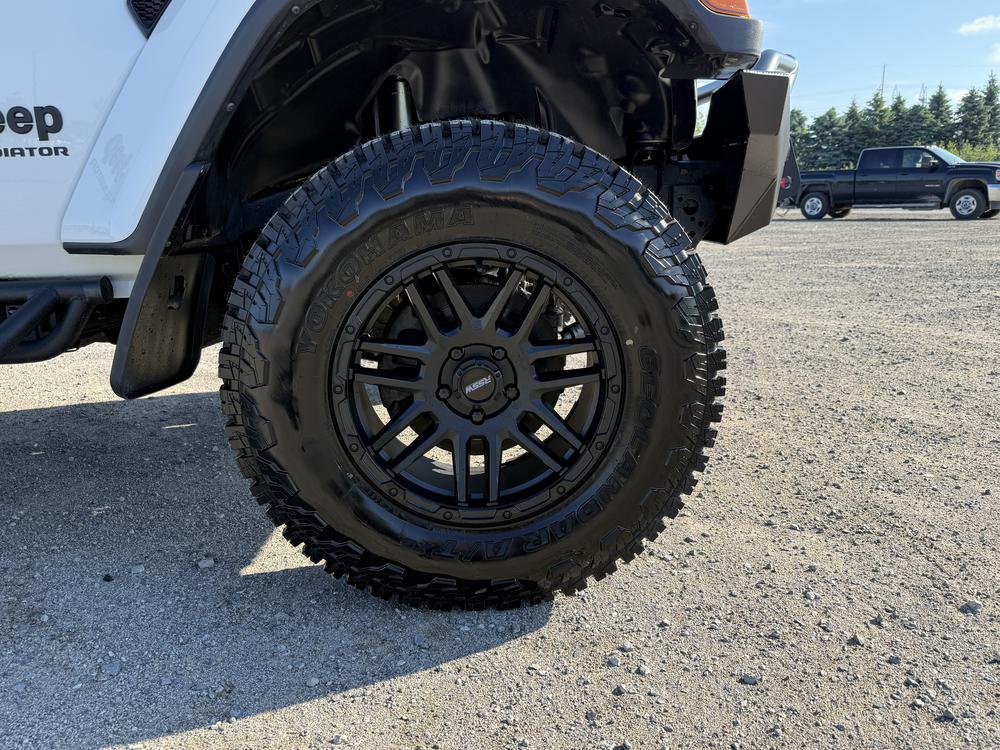 Jeep Gladiator SPORT S ALTITUDE 2023 d&rsquo;occasion à vendre - 12