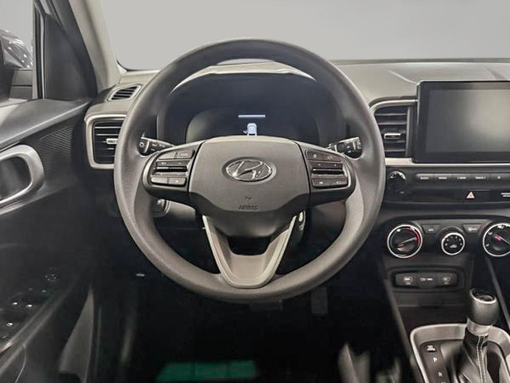 Hyundai Venue ESSENTIAL 2024 d&rsquo;occasion à vendre - 17