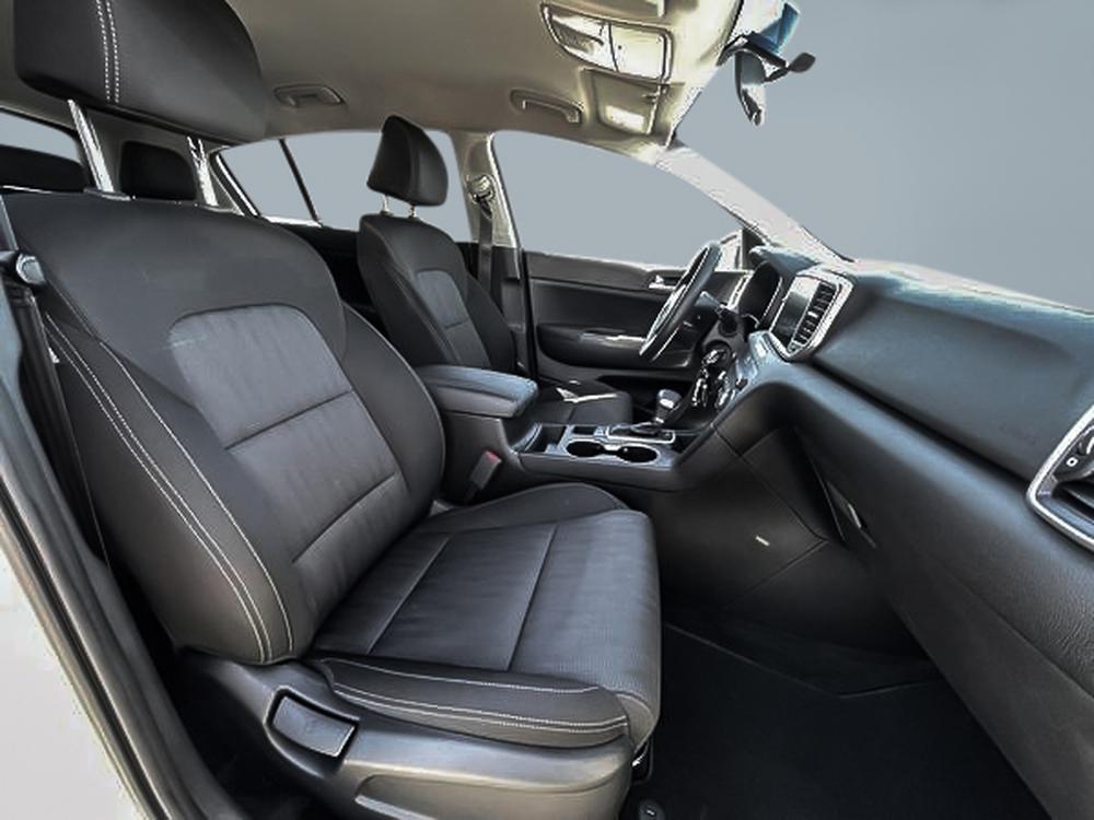 Kia Sportage LX 2021 d&rsquo;occasion à vendre - 29