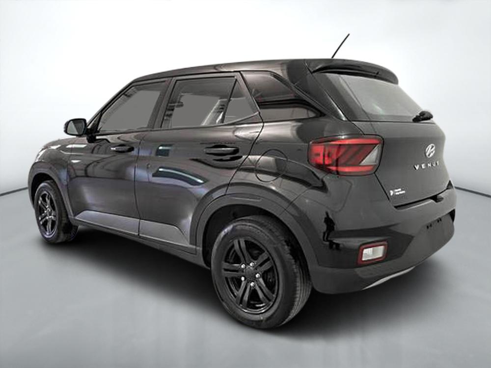 Hyundai Venue Essential 2023 d&rsquo;occasion à vendre - 6