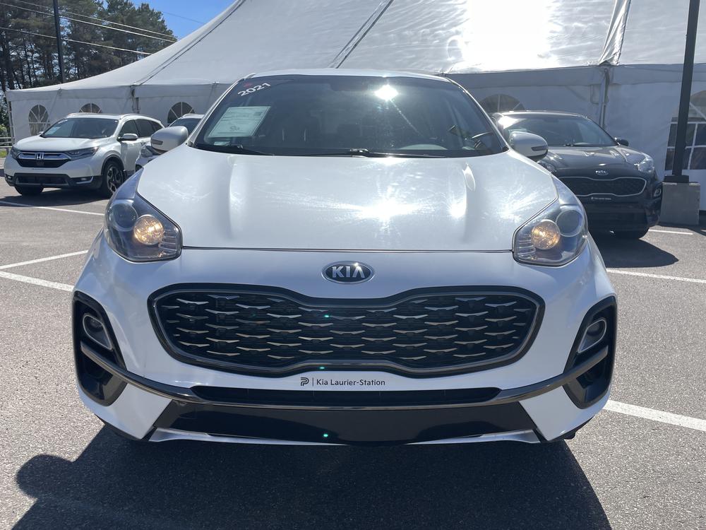Kia Sportage 2021 Blanc usage à vendre Kia Sportage 2021 Blanc usage à vendre