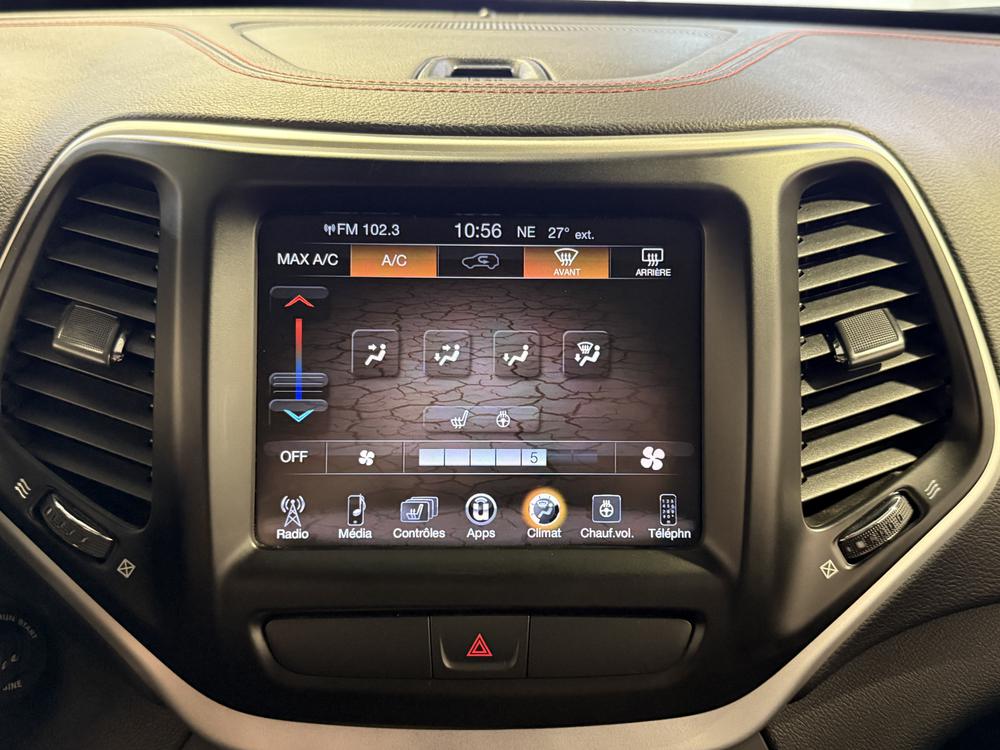 Jeep Cherokee 2017 Gris usage à vendre Jeep Cherokee 2017 Gris usage à vendre