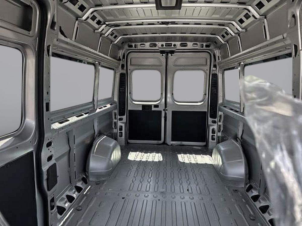 Ram ProMaster fourgon vitré SLT+ 3500 159po (22H) 2025 d&rsquo;occasion à vendre - 17