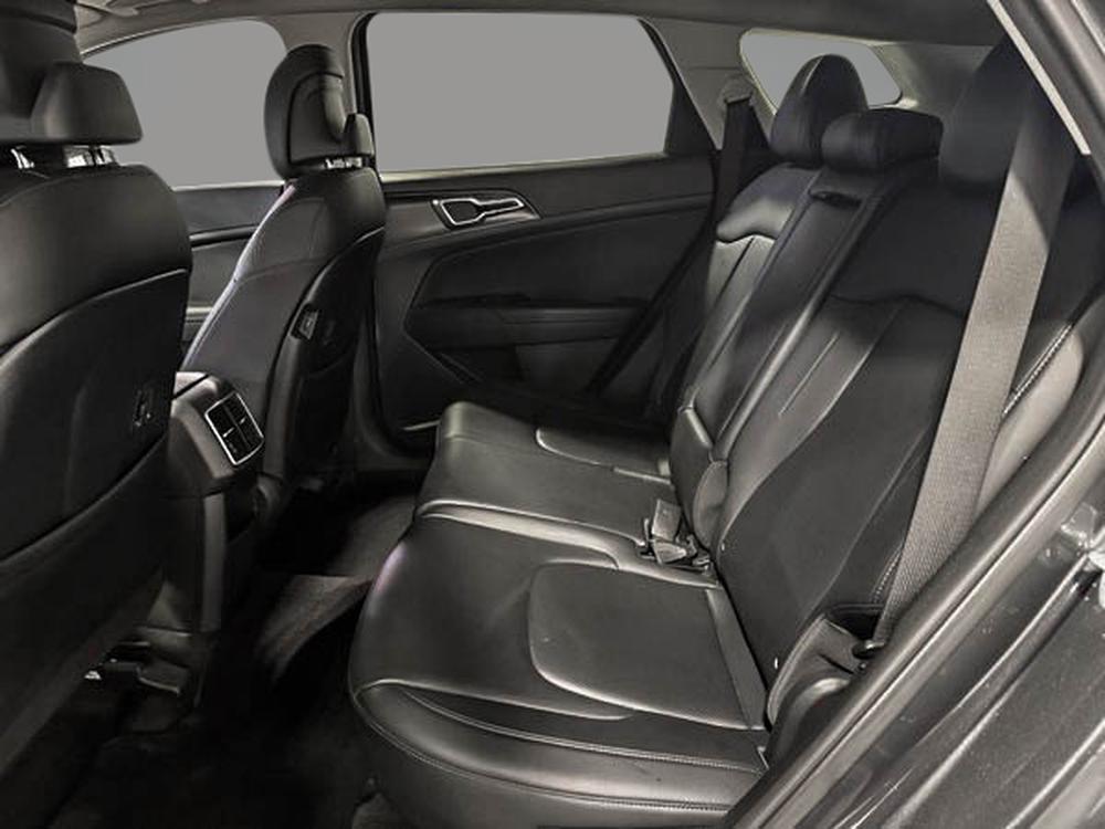 Kia Sportage 2023 Gris usage à vendre Kia Sportage 2023 Gris usage à vendre
