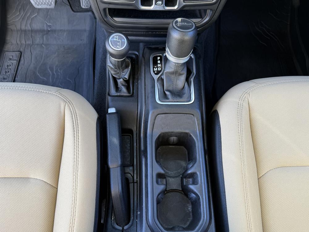 Jeep Gladiator SPORT S ALTITUDE 2023 d&rsquo;occasion à vendre - 27
