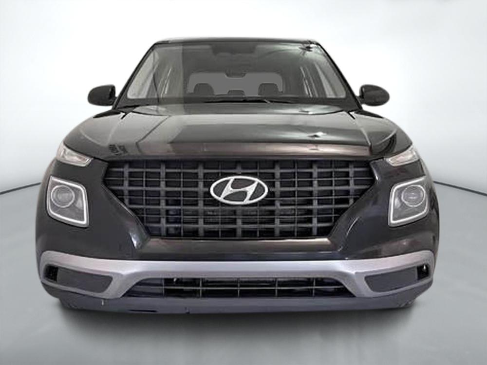 Hyundai Venue Essential 2023 d&rsquo;occasion à vendre - 2