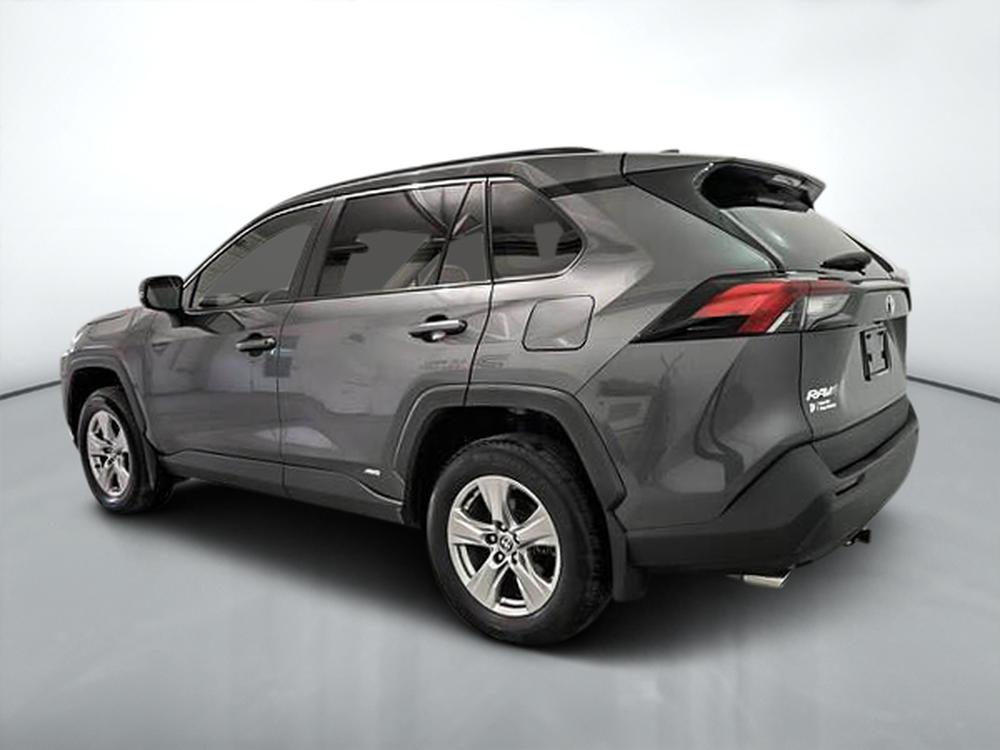 Toyota RAV4 Hybrid LE AWD 2023 d&rsquo;occasion à vendre - 6