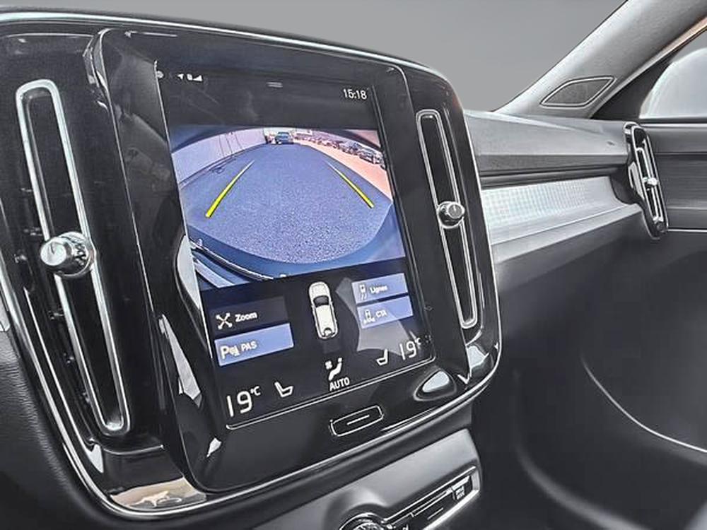 Volvo XC40 T5 MOMENTUM AWD 2020 d&rsquo;occasion à vendre - 23