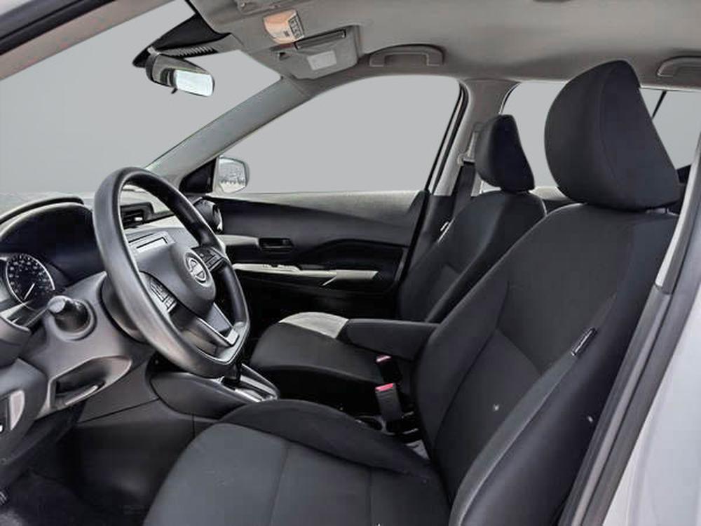 Nissan Kicks 2023 Blanc usage à vendre Nissan Kicks 2023 Blanc usage à vendre