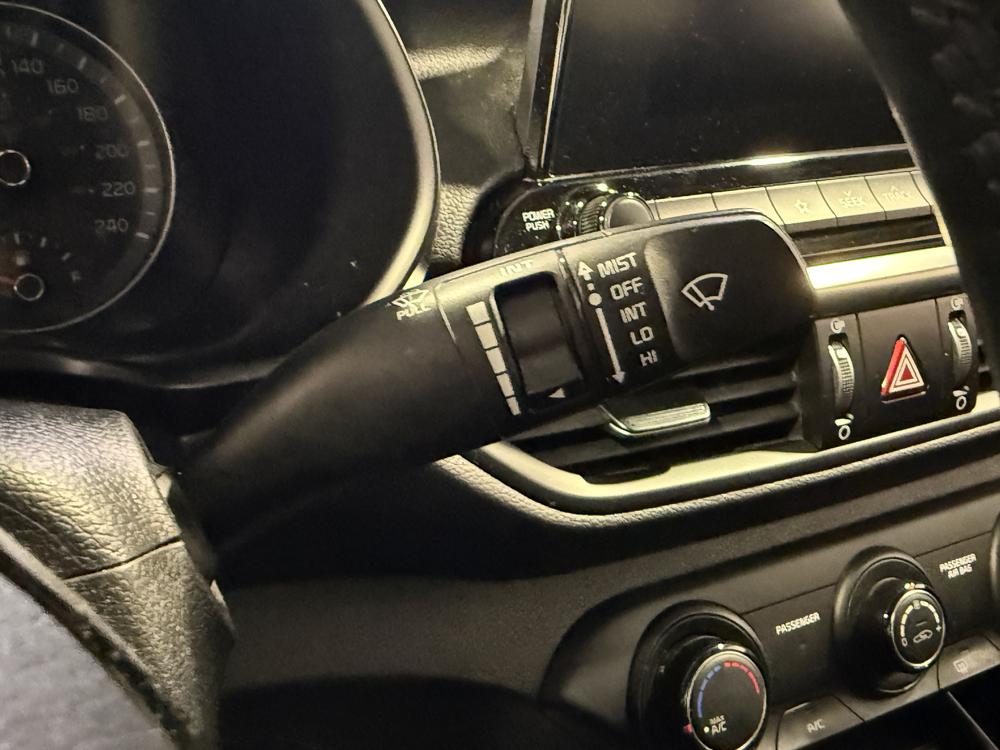 Kia Forte EX 2019 d&rsquo;occasion à vendre - 22