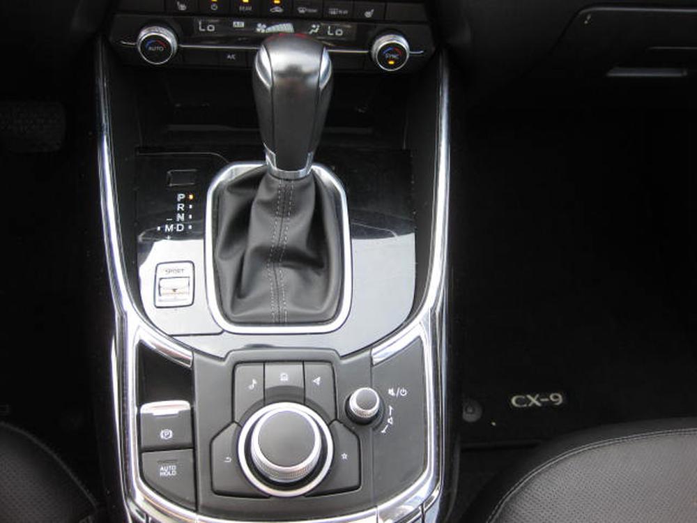 Mazda CX-9 GS 2022 d&rsquo;occasion à vendre - 21