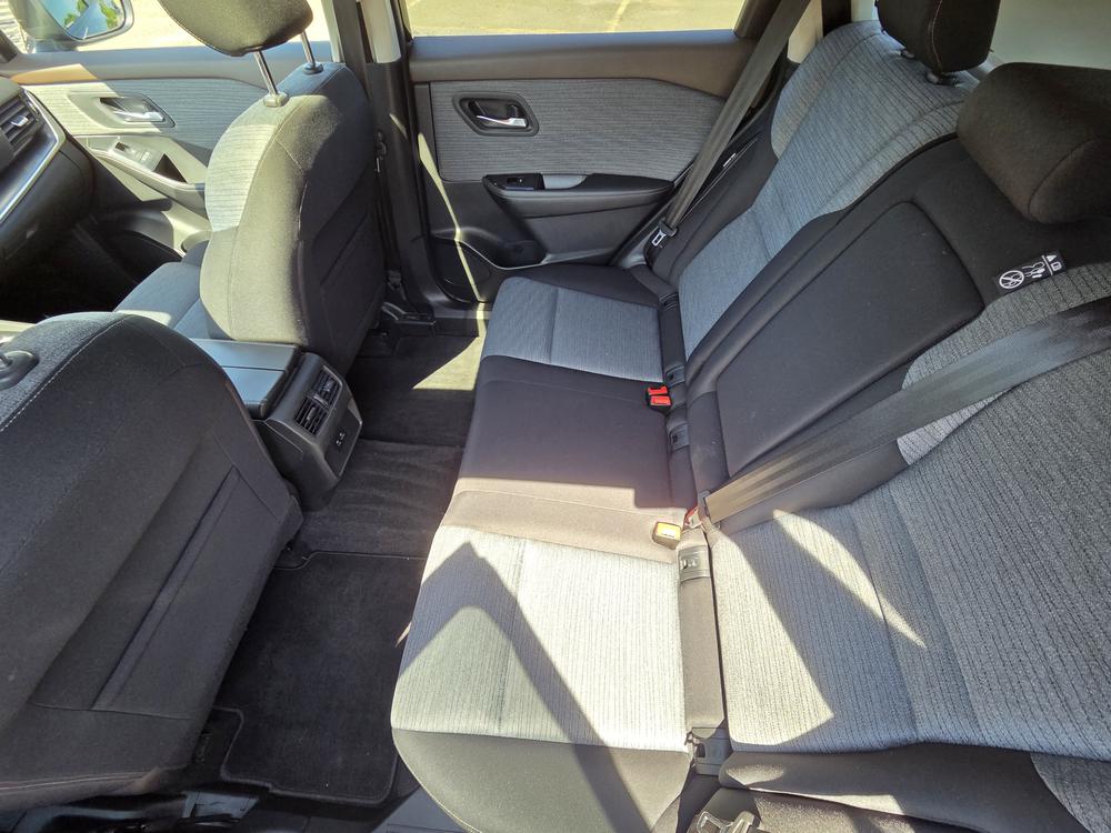 Nissan Rogue SV 2022 d&rsquo;occasion à vendre - 23