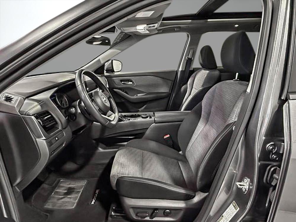 Nissan Rogue SV 2022 d&rsquo;occasion à vendre - 18