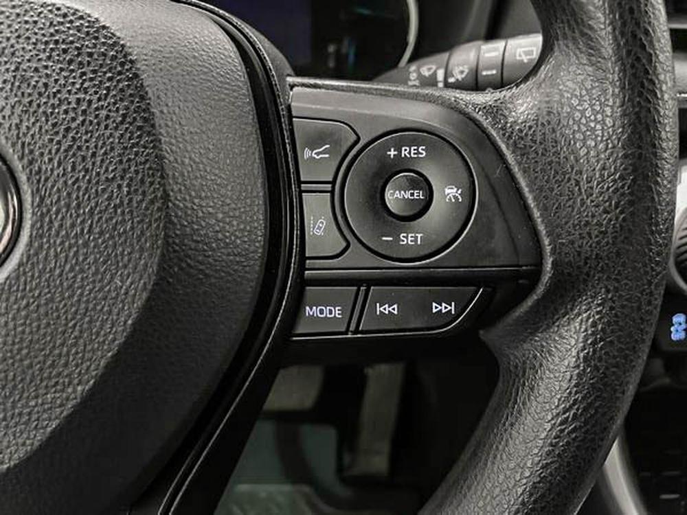 Toyota RAV4 Hybrid LE AWD 2023 d&rsquo;occasion à vendre - 17