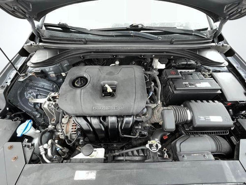 Hyundai Elantra Preferred 2019 à vendre à Trois-Rivières - 31