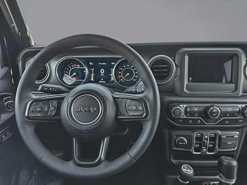 Jeep Gladiator SPORT S // 14000$ DE MODIFICATION // RATIO 4.10 2023 d&rsquo;occasion à vendre - 16