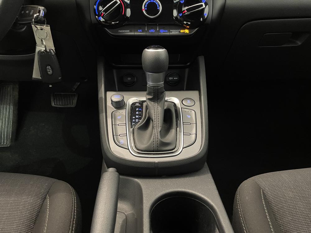 Hyundai Kona 2022 Blanc usage à vendre Hyundai Kona 2022 Blanc usage à vendre