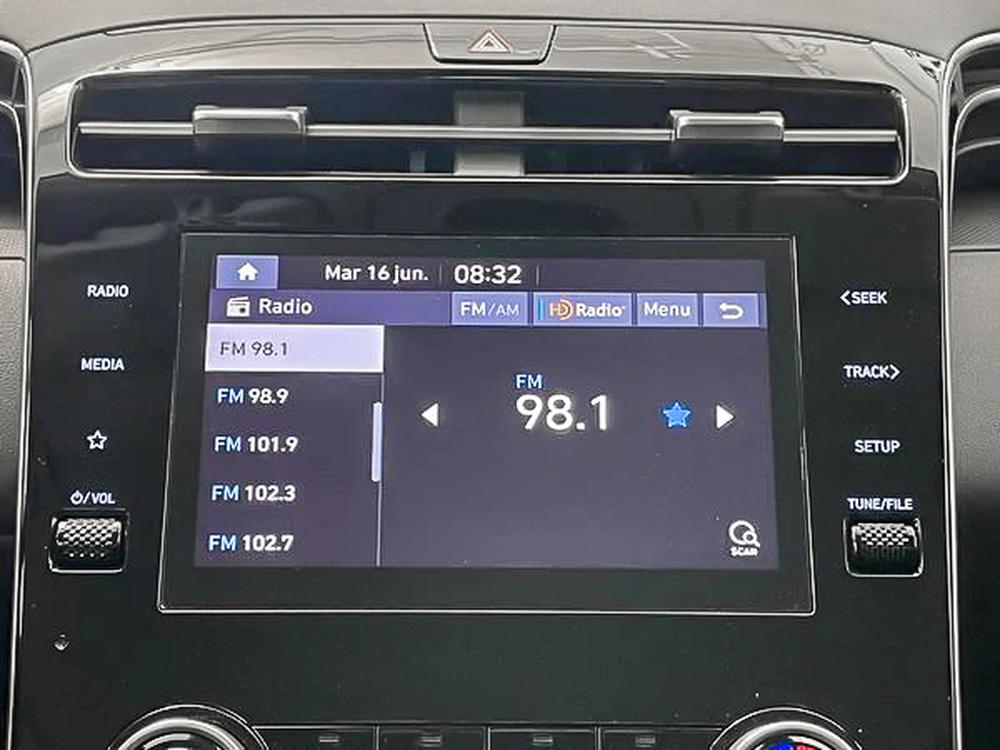 Hyundai Tucson Essential 2022 d&rsquo;occasion à vendre - 21