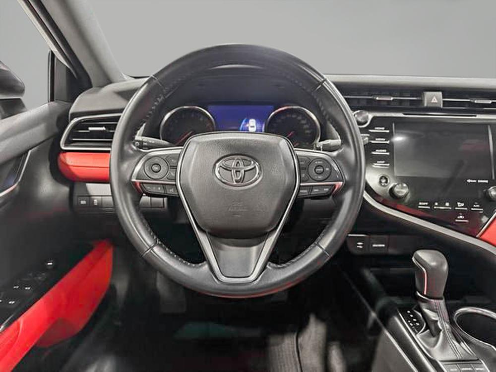 Toyota Camry XSE 2019 d&rsquo;occasion à vendre - 18