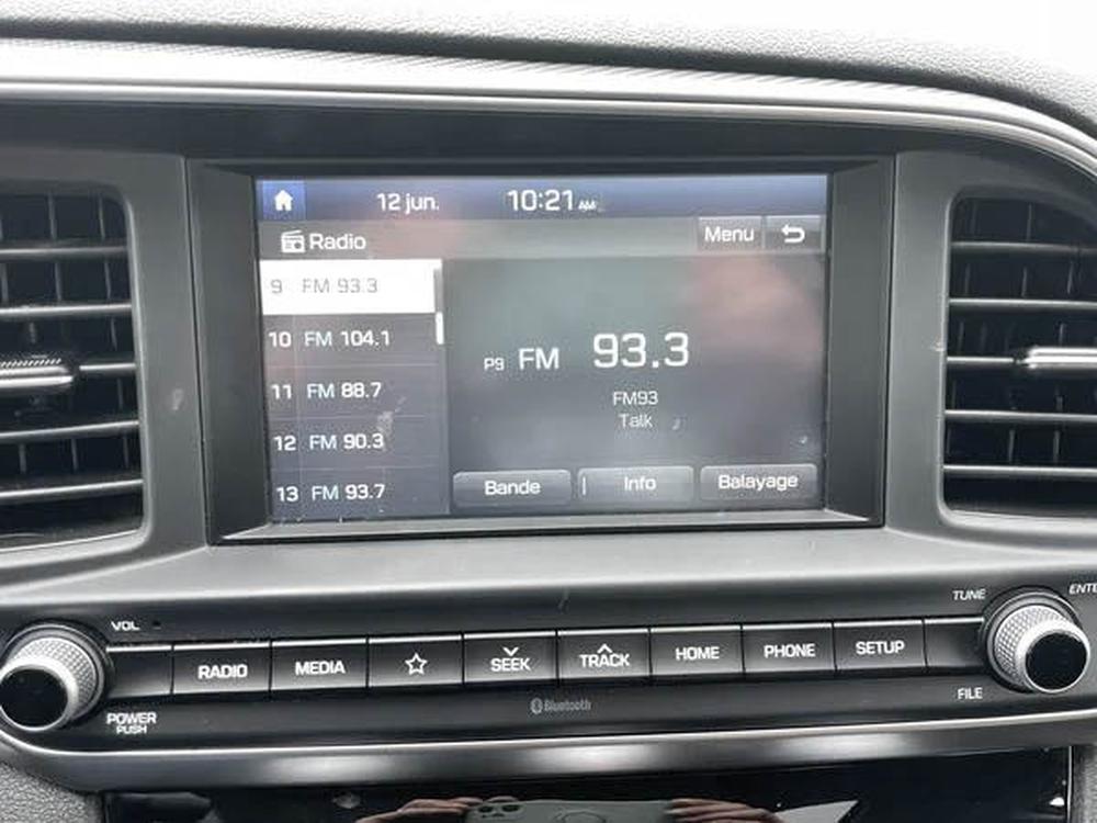 Hyundai Elantra Preferred 2019 à vendre à Trois-Rivières - 21