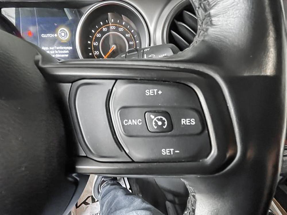 Jeep Wrangler unlimited sport 2021 d&rsquo;occasion à vendre - 11