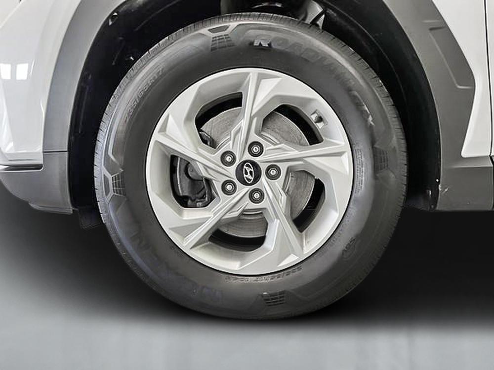 Hyundai Tucson Essential 2022 d&rsquo;occasion à vendre - 8