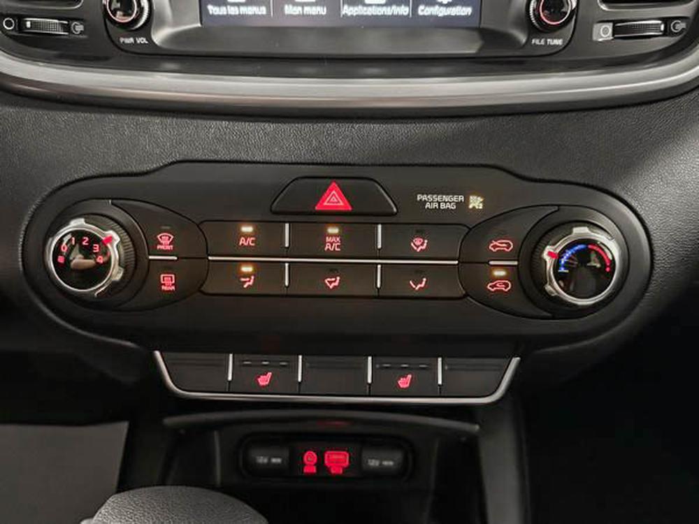Kia Sorento LX 2020 d&rsquo;occasion à vendre - 27
