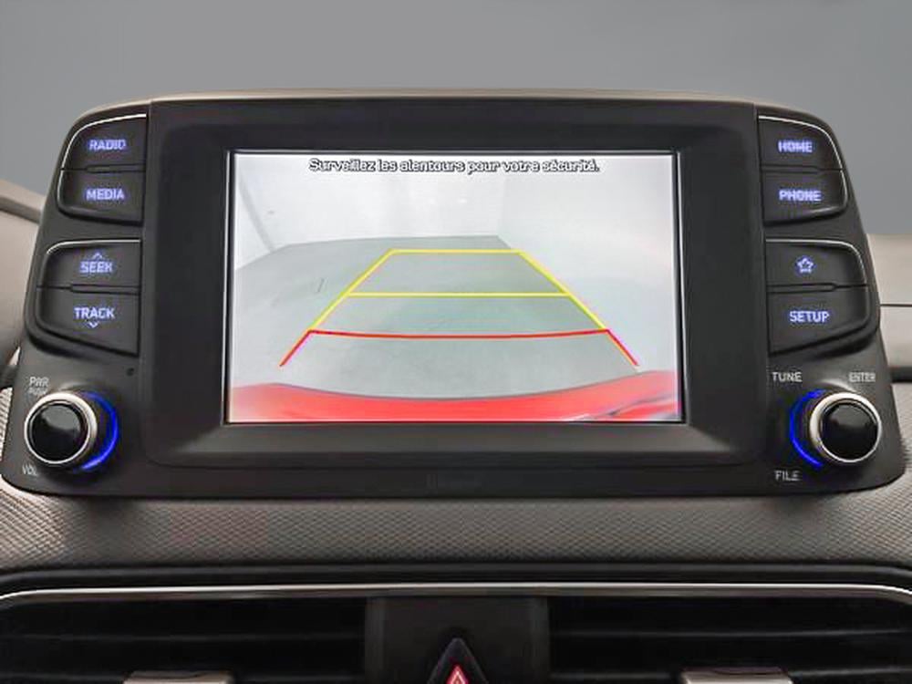 Hyundai Kona Essential AWD 2019 d&rsquo;occasion à vendre - 23