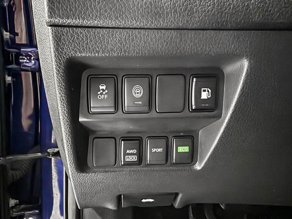 Nissan Rogue SV 2019 d&rsquo;occasion à vendre - 17