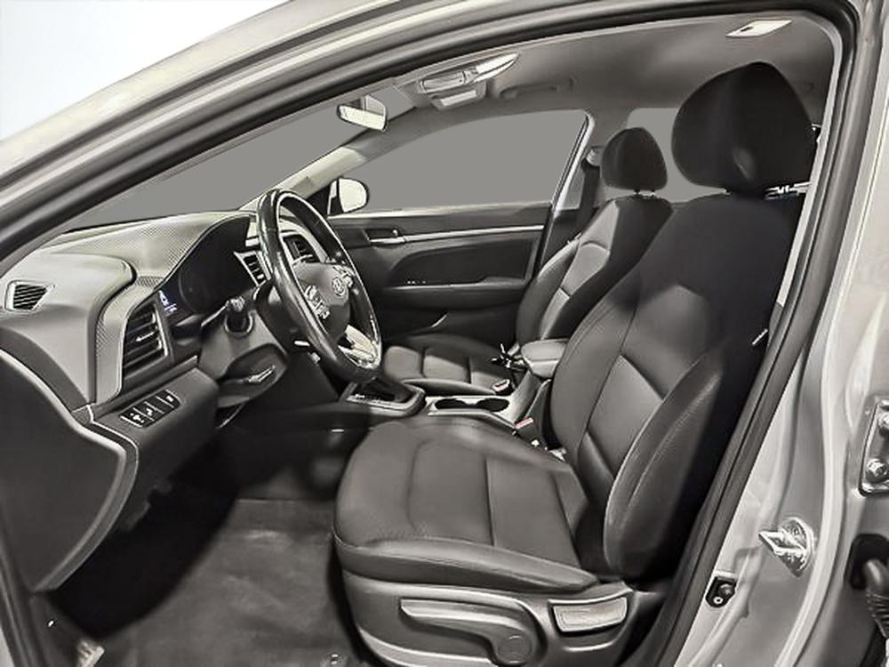 Hyundai Elantra Preffered 2020 d&rsquo;occasion à vendre - 16