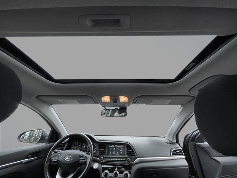 Hyundai Elantra Preferred 2019 à vendre à Trois-Rivières - 30
