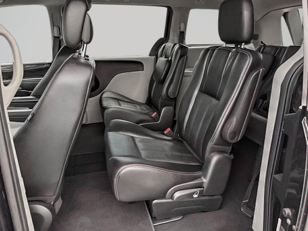 Dodge Grand Caravan CREW PLUS 2020 d&rsquo;occasion à vendre - 32