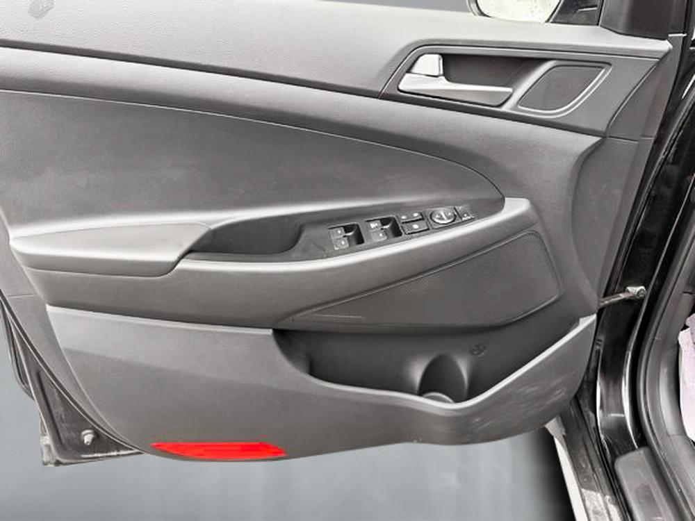 Hyundai Tucson ESSENTIAL 2.0L AWD 2020 d&rsquo;occasion à vendre - 13