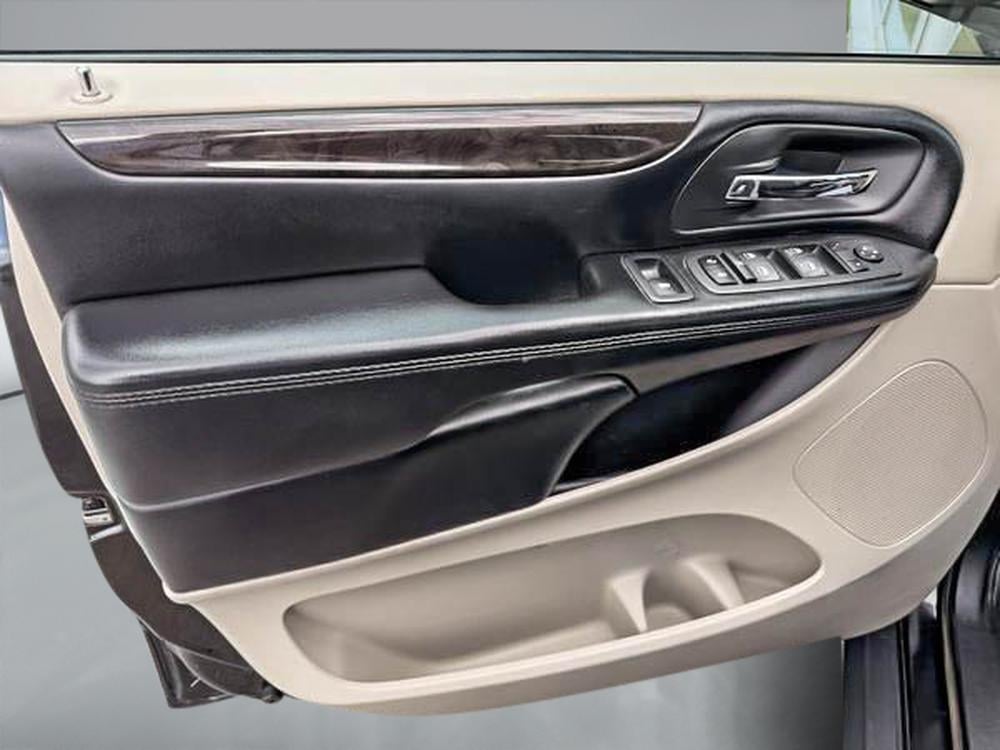 Dodge Grand Caravan CREW PLUS 2020 d&rsquo;occasion à vendre - 13