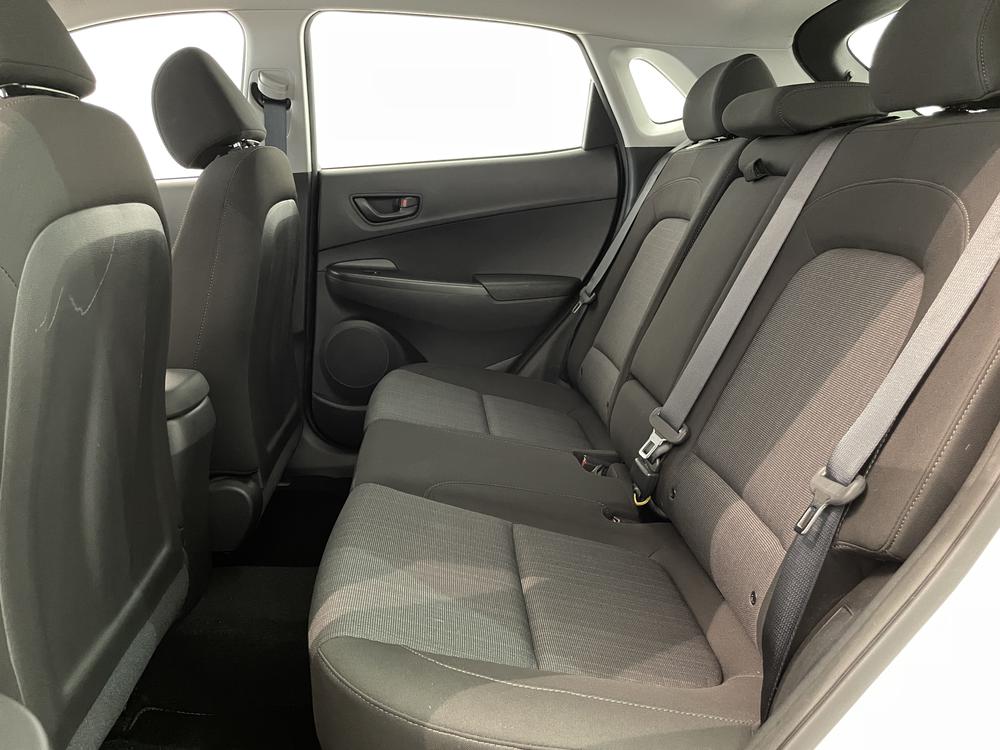 Hyundai Kona 2022 Blanc usage à vendre Hyundai Kona 2022 Blanc usage à vendre