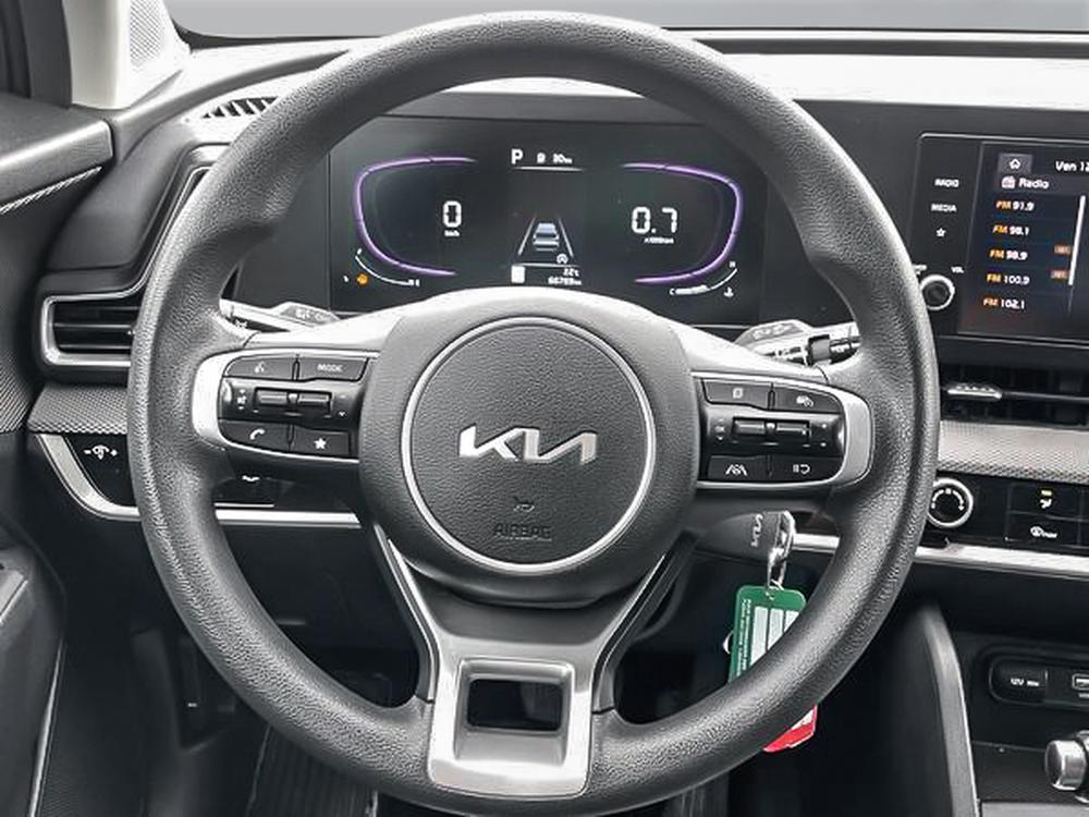 Kia Sportage LX 2023 d&rsquo;occasion à vendre - 17