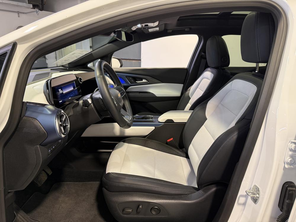 Chevrolet Equinox EV LT 2025 d&rsquo;occasion à vendre - 17