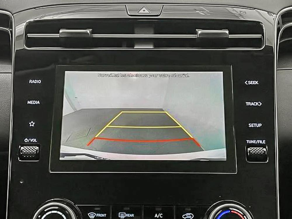 Hyundai Tucson Essential 2022 d&rsquo;occasion à vendre - 23